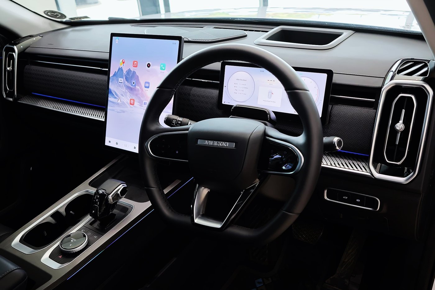 2025 Jaecoo J7 1.6T Glacier Q2FyTGlzdGluZzo1NzUyNTk R469900 | Avo Auto