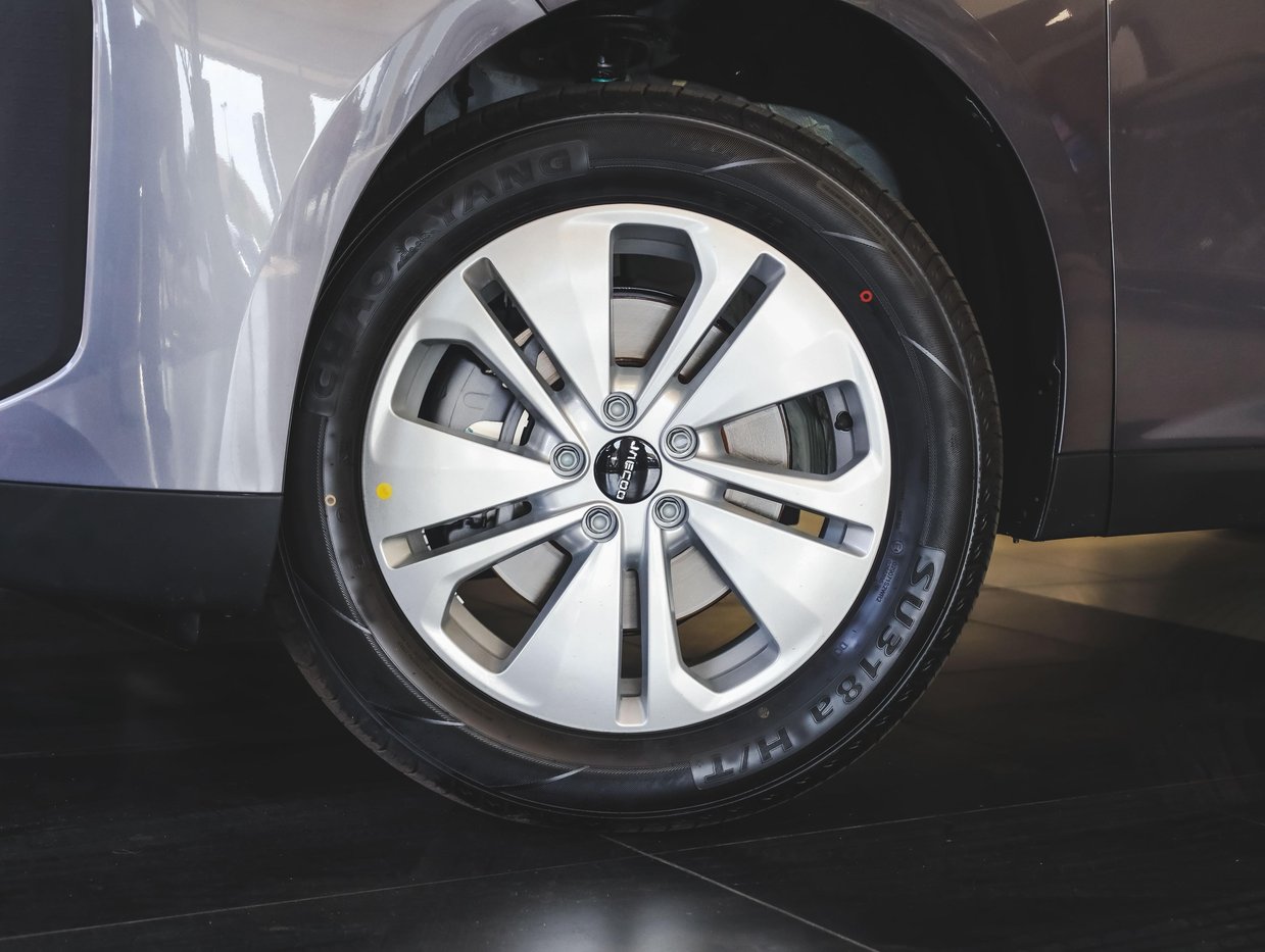 2025 Jaecoo J5 1.5T Vortex Q2FyTGlzdGluZzo1MjU5MTM R369900 | Avo Auto