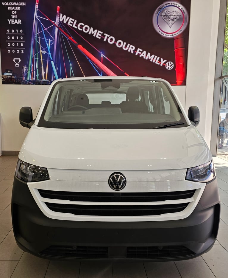 2025 Volkswagen VW Transporter Kombi 2.0 TDi Basic Auto 125kW ...