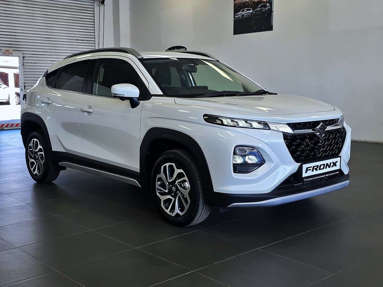 2025-ArcticWhitePearlMetallic-