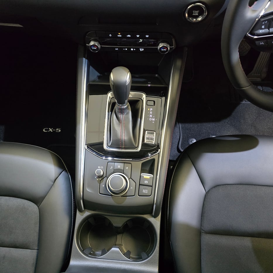 2025 Mazda CX-5 2.0 121 kW Carbon Edition Auto