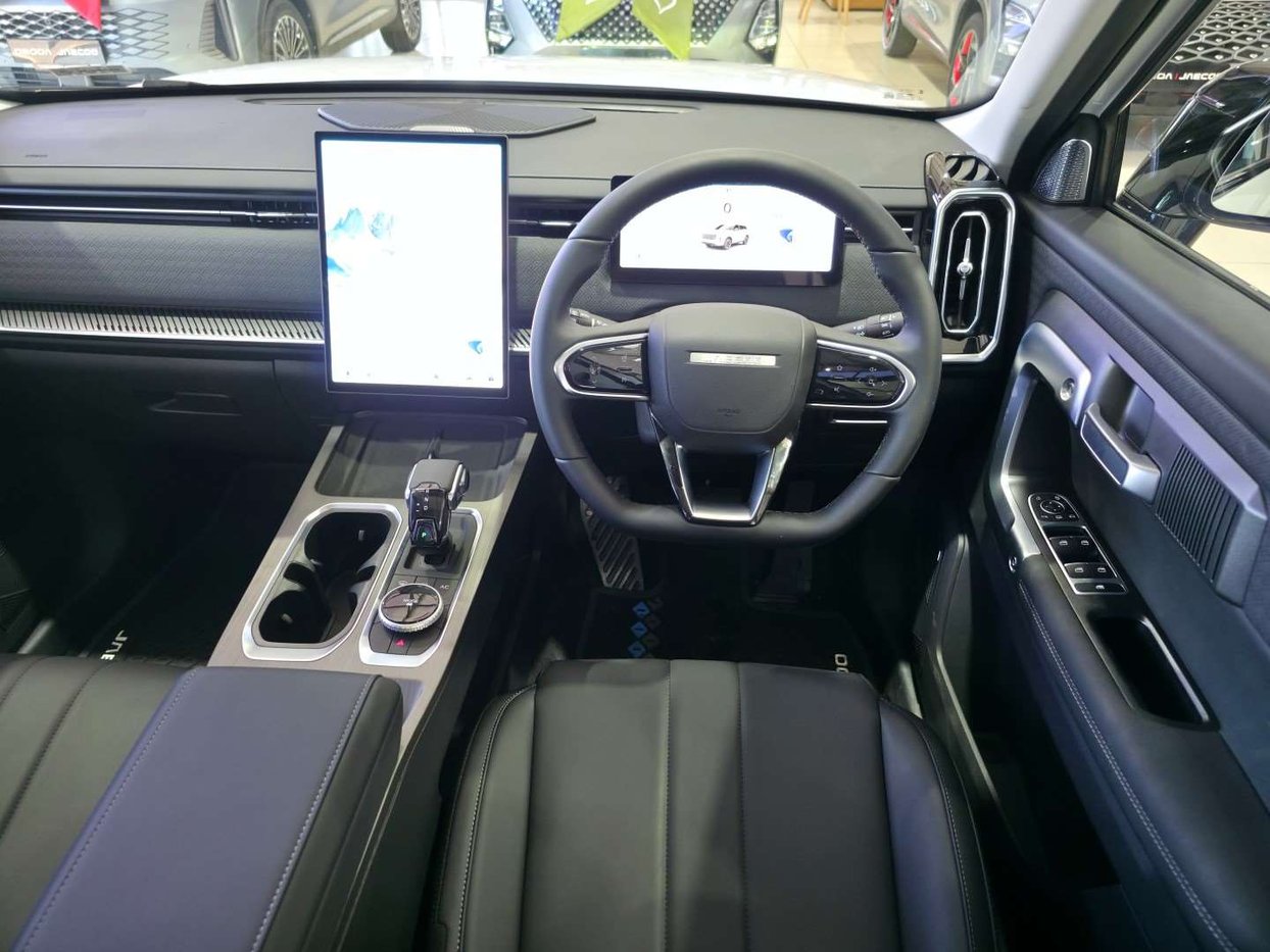 2026 Jaecoo J7 1.6T Vortex Q2FyTGlzdGluZzo1NjMxNTQ R499900 | Avo Auto