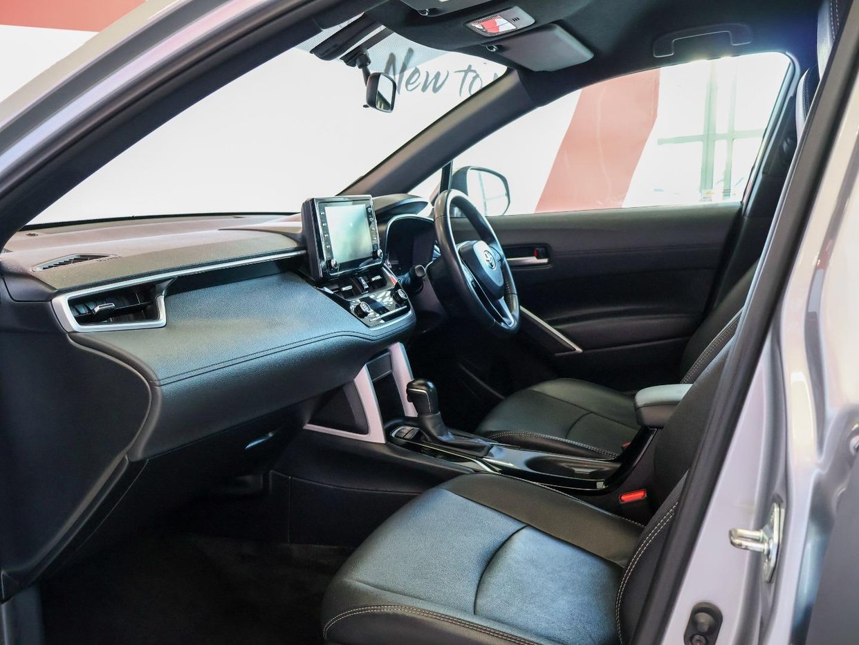 2024 Toyota Corolla Cross 1.8 XS Q2FyTGlzdGluZzo1MzgwMzI R379990