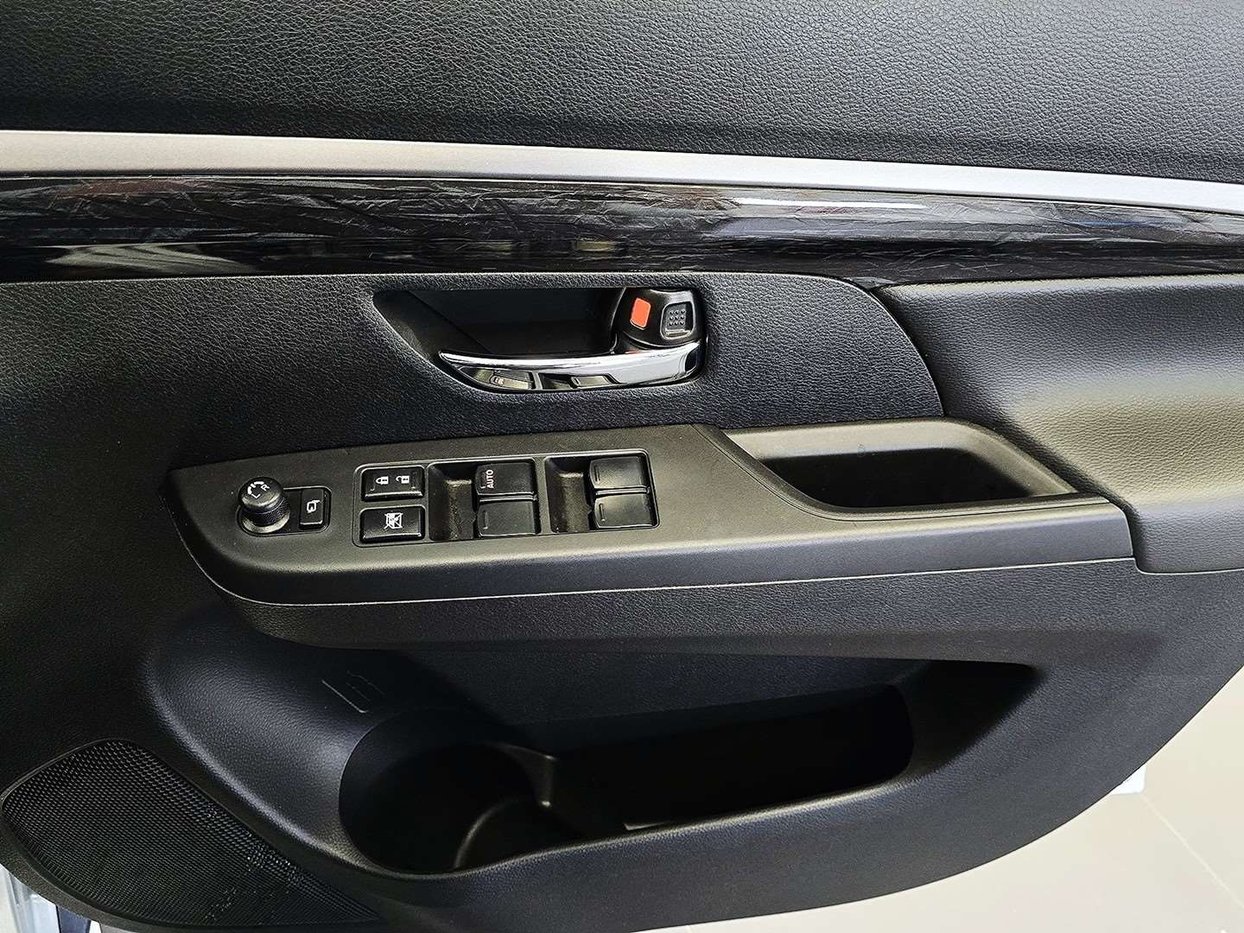 asuページ 2025 Suzuki XL6 1.5 GL Auto Q2FyTGlzdGluZzo1NDE1NzQ R339800 | Avo Auto
