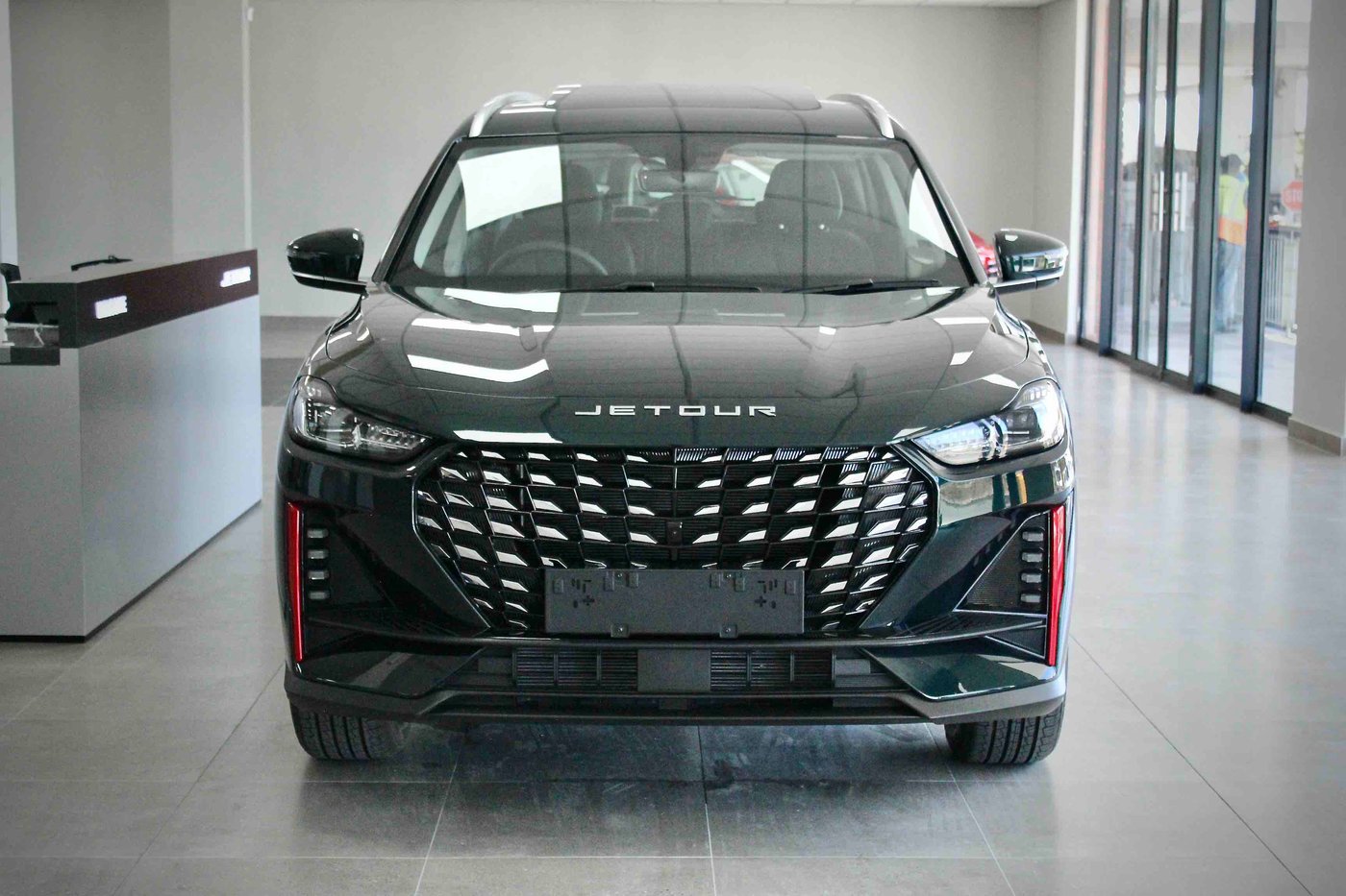 2026 Jetour X70 Plus 1.5T Deluxe Q2FyTGlzdGluZzo1NDI0NzY R459900
