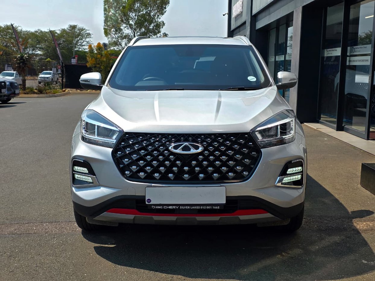 2025 Chery Tiggo 4 Pro 1.5T Elite CVT Q2FyTGlzdGluZzo1NTA3NjM