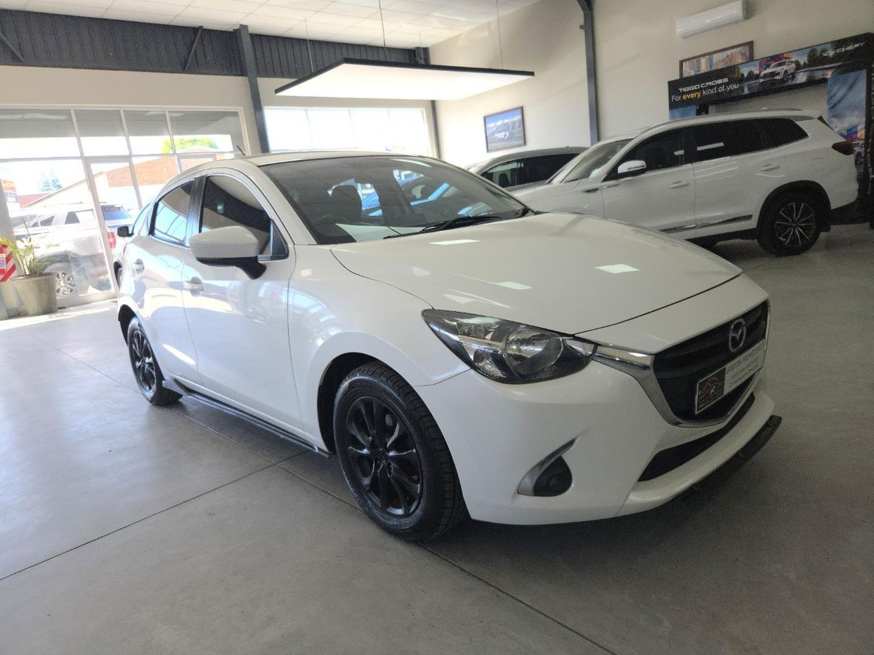 2017 Mazda 2 1.5 Mark III Dynamic Hatch Back 5 Door Auto