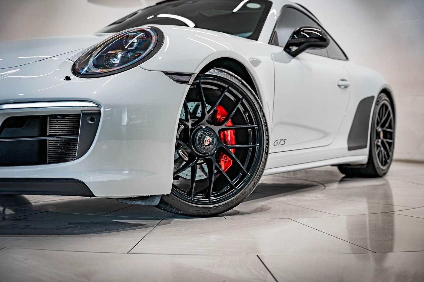 2018 Porsche 911 991 Gen2 Carrera GTS PDK Q2FyTGlzdGluZzo1NDU5Mjc