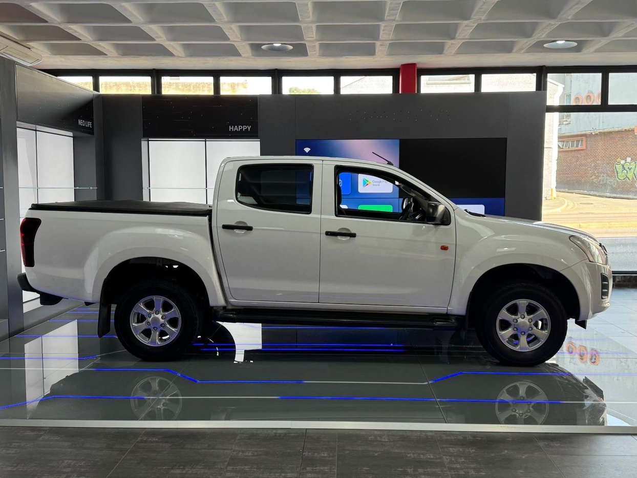 中トロページ② 2020 Isuzu D-Max 250 HO X-Rider Double Cab Auto