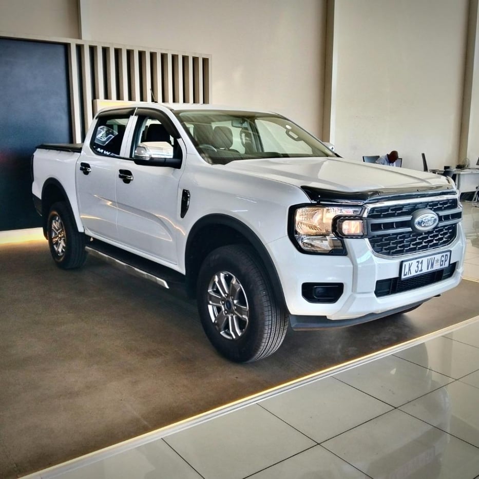 2023 Ford Ranger 2.0D Double Cab Q2FyTGlzdGluZzo1NDkzNzg R469900 | Avo Auto