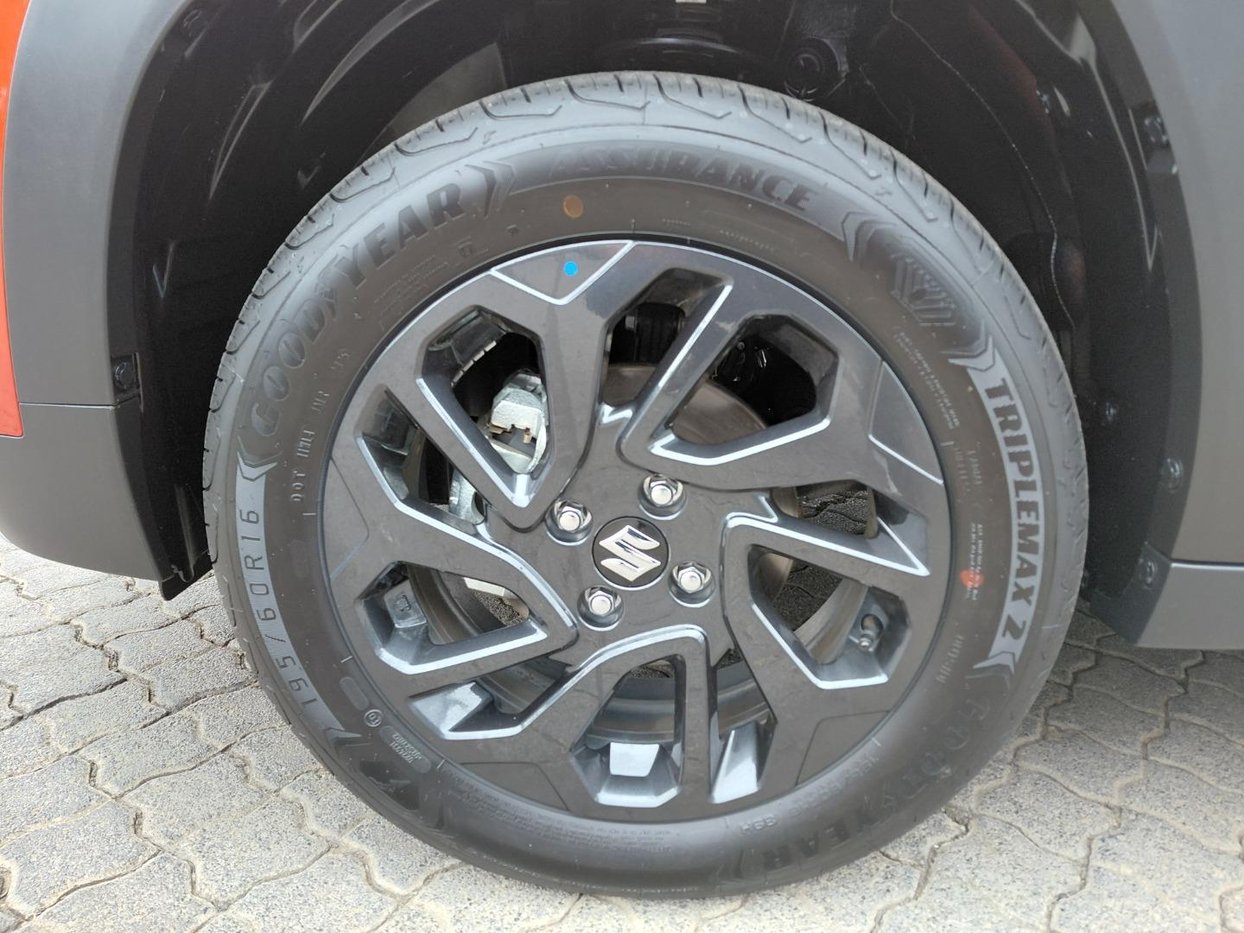 2026 Suzuki Fronx 1.5 GL Q2FyTGlzdGluZzo1NzA4NjY R279900 | Avo Auto