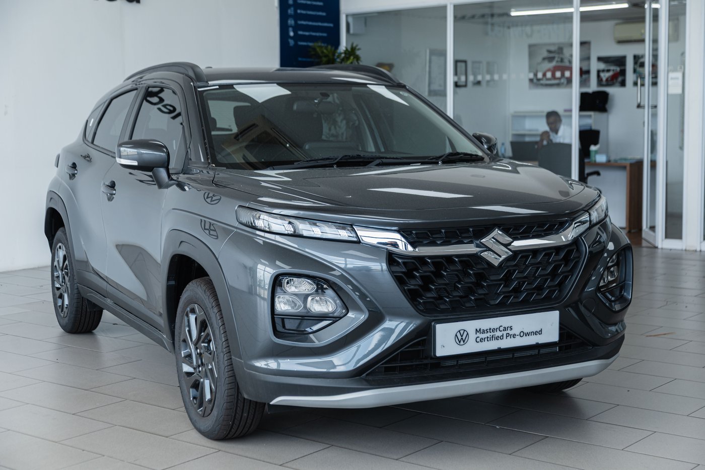 2025 Suzuki Fronx 1.5 GL Auto Q2FyTGlzdGluZzo1NzE4MTY R349990
