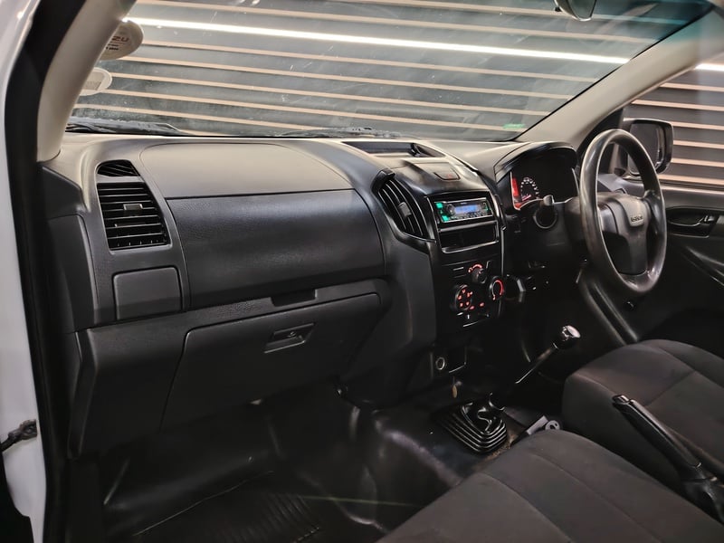2020 Isuzu D-Max 250C Single Cab Pick Up Q2FyTGlzdGluZzo1NTk3NDU