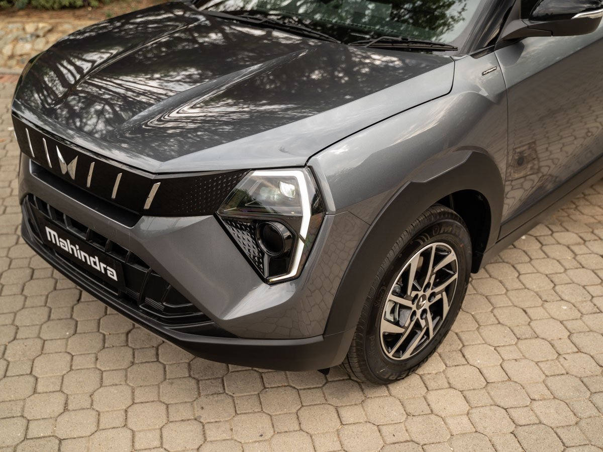2026 Mahindra XUV 3XO 1.2T AX5 Auto Q2FyTGlzdGluZzo1NzA4MDg