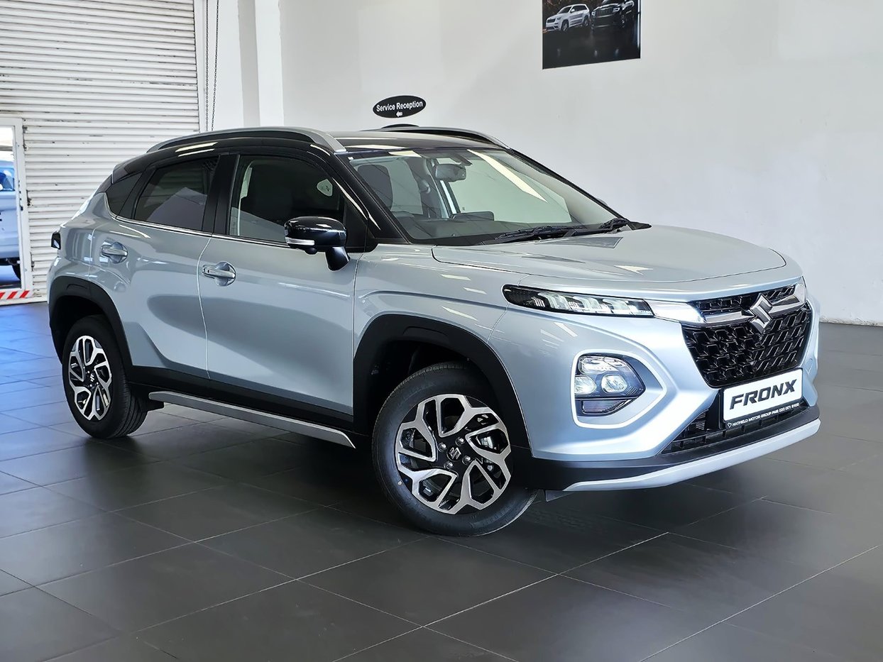 2025-SilverBlack-Suzuki-Fronx-