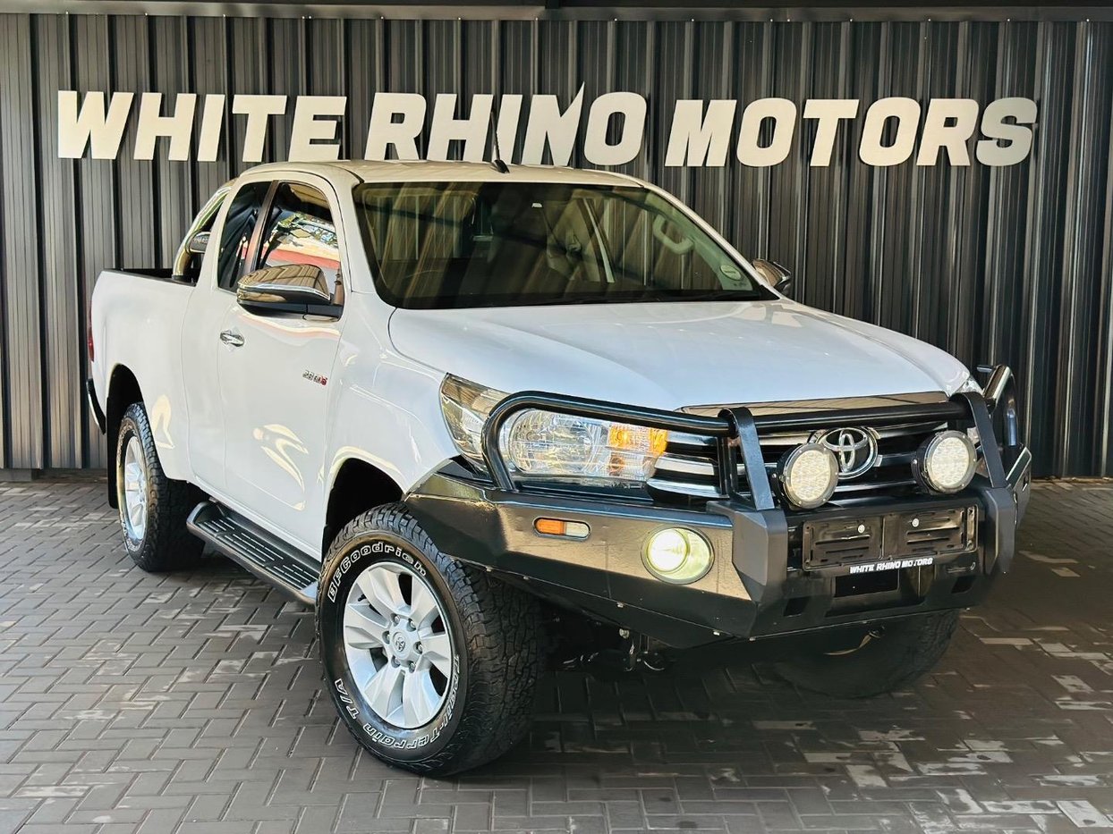 2016 Toyota Hilux 2.8 GD-6 Raider Extra Cab 4x4