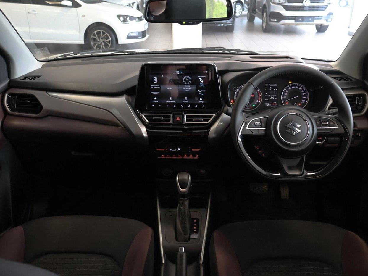 2026 Suzuki Fronx 1.5 GLX Auto Q2FyTGlzdGluZzo1NzM0NTY R349900