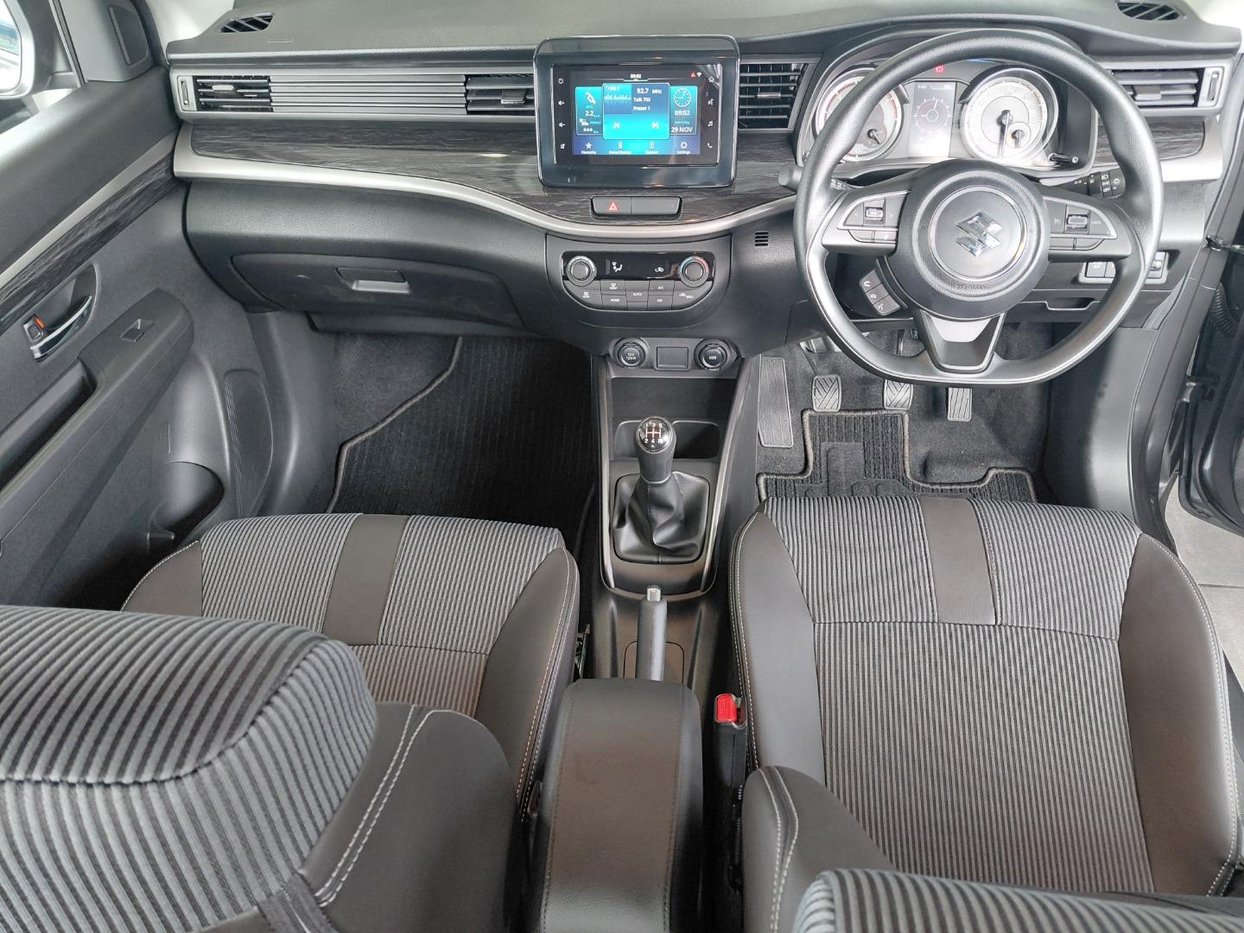aiiページ 2026 Suzuki XL6 1.5 GL Q2FyTGlzdGluZzo1NzI5NTU R334900 | Avo Auto