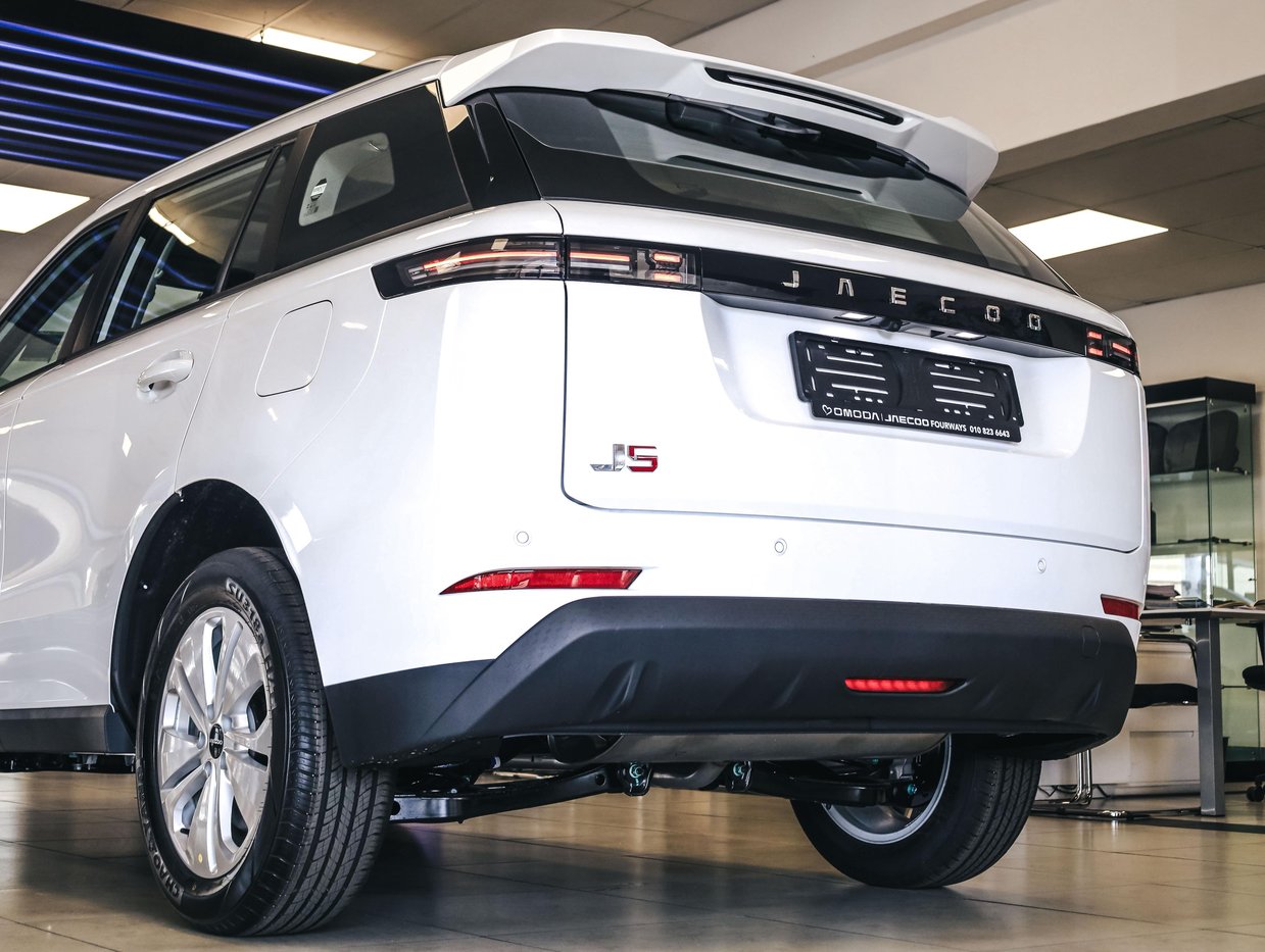 2026 Jaecoo J5 1.5T Vortex Q2FyTGlzdGluZzo1NzMzMDg R349900 | Avo Auto