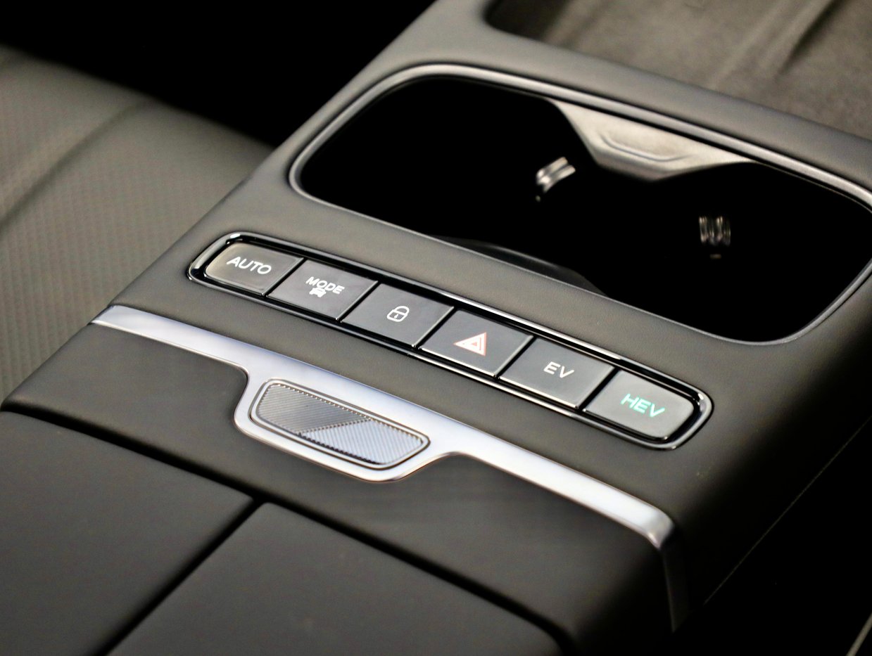 2026 Jaecoo J7 1.5T SHS Q2FyTGlzdGluZzo1Nzk5MDE R579900 | Avo Auto