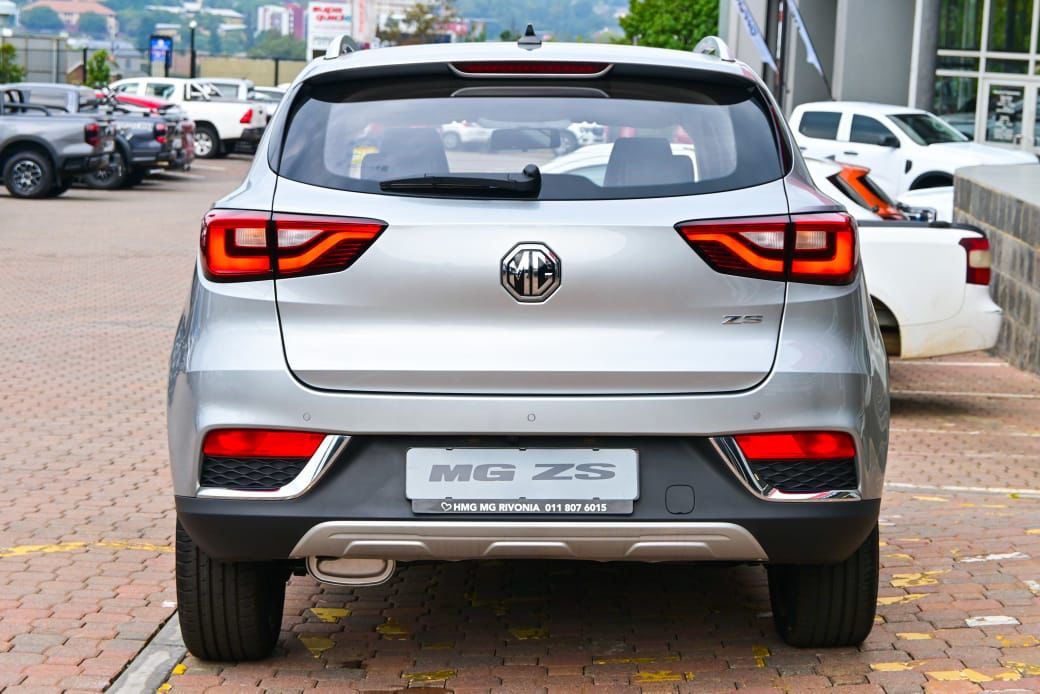 2026 MG ZS 1.5 Delux Auto Q2FyTGlzdGluZzo1Nzk4ODA R309900 | Avo Auto