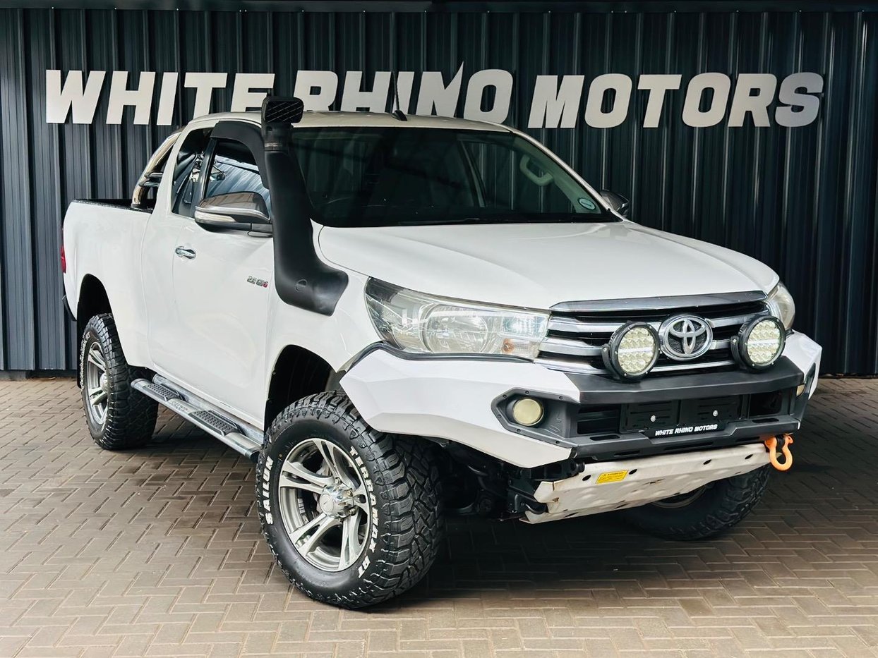 2016 Toyota Hilux 2.8 GD-6 Raider Extra Cab 4x4
