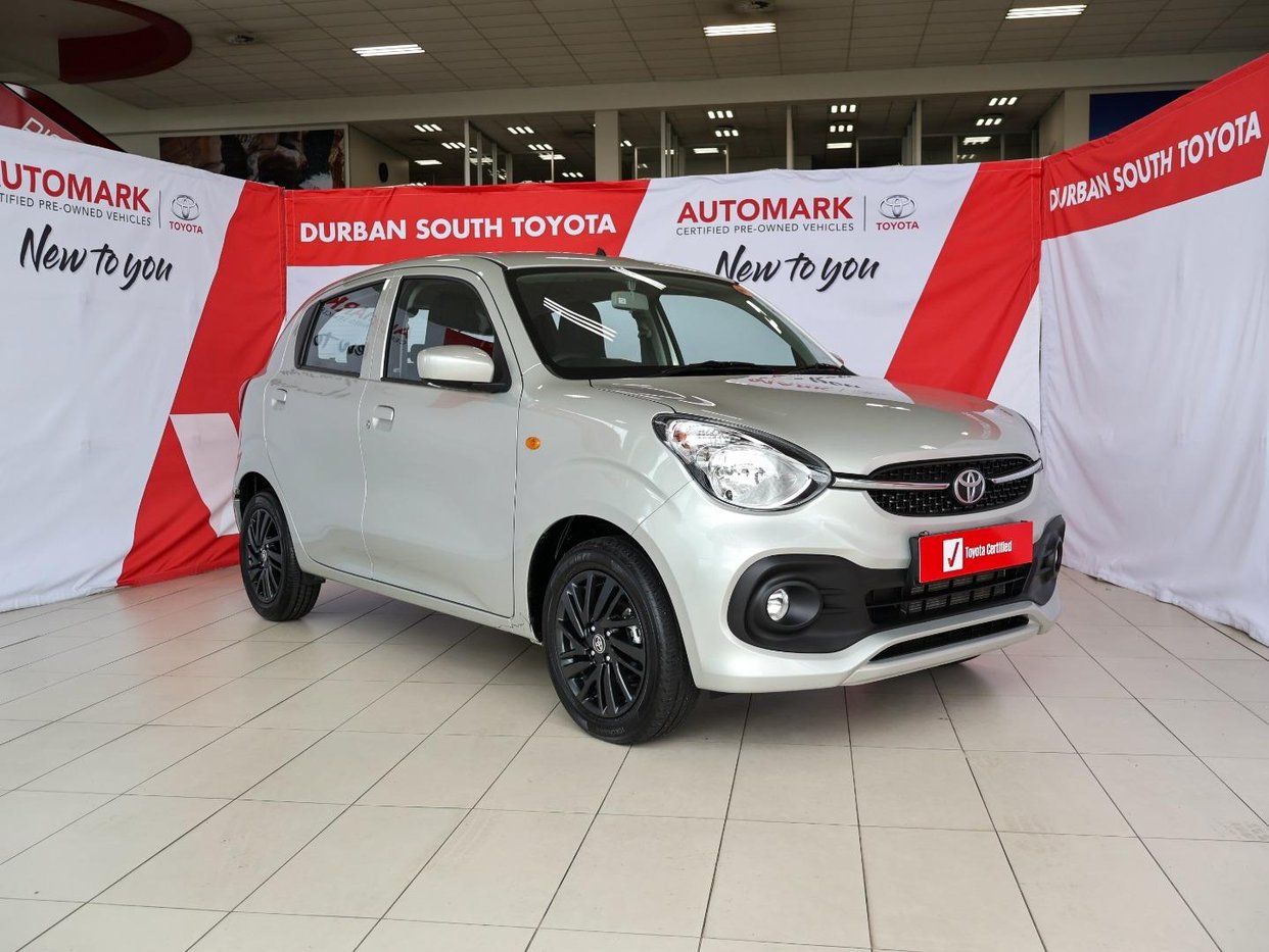 2025 Toyota Vitz 1.0 XR Q2FyTGlzdGluZzo1ODA1Mjk R209990 | Avo Auto