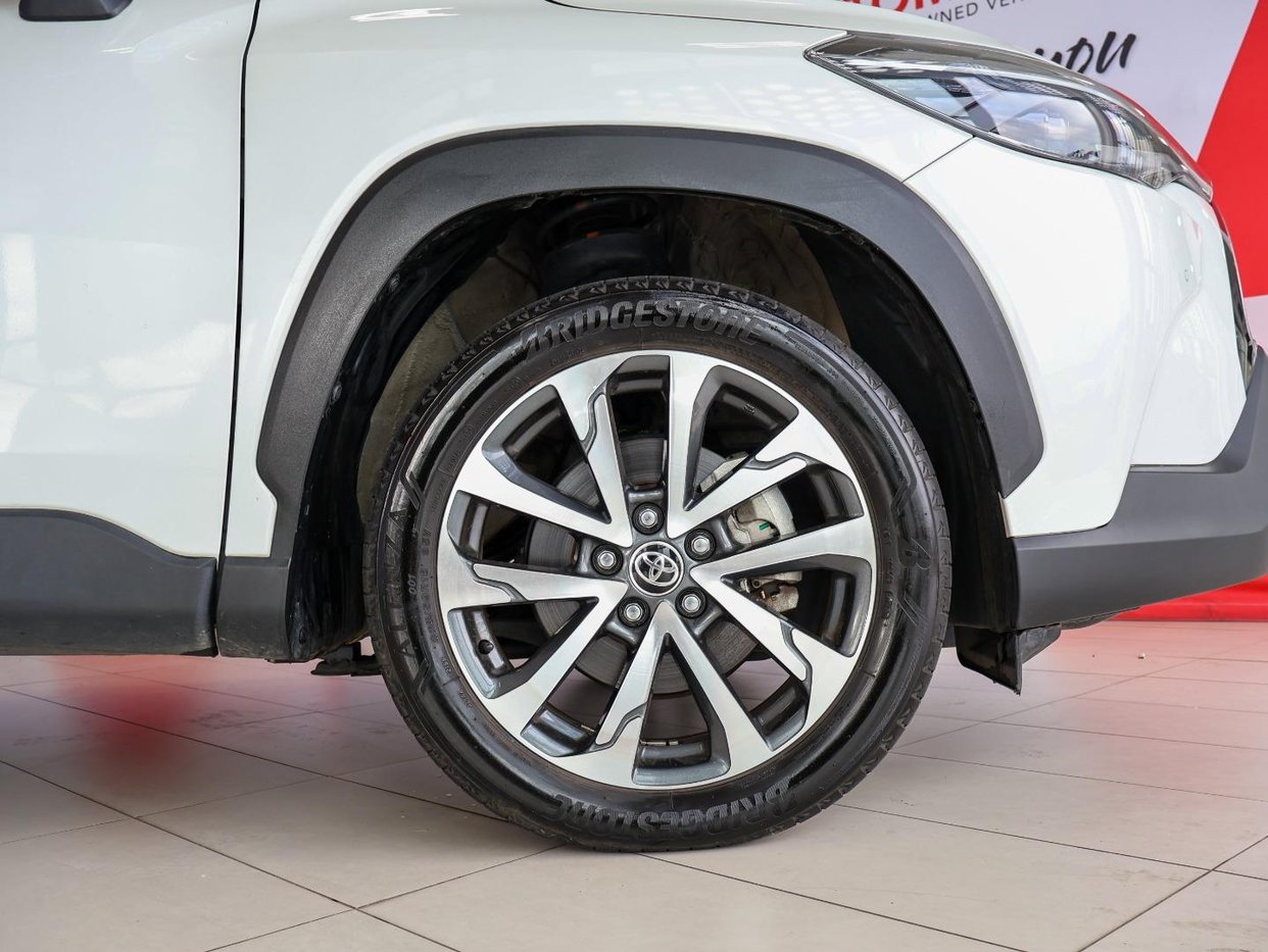 2022 Toyota Corolla Cross 1.8 XR Q2FyTGlzdGluZzo1ODA1MzI R369990