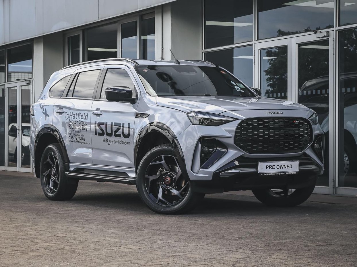 2026 Isuzu MU-X 3.0D Onyx Auto 4x4 Q2FyTGlzdGluZzo1ODE2OTc R899900