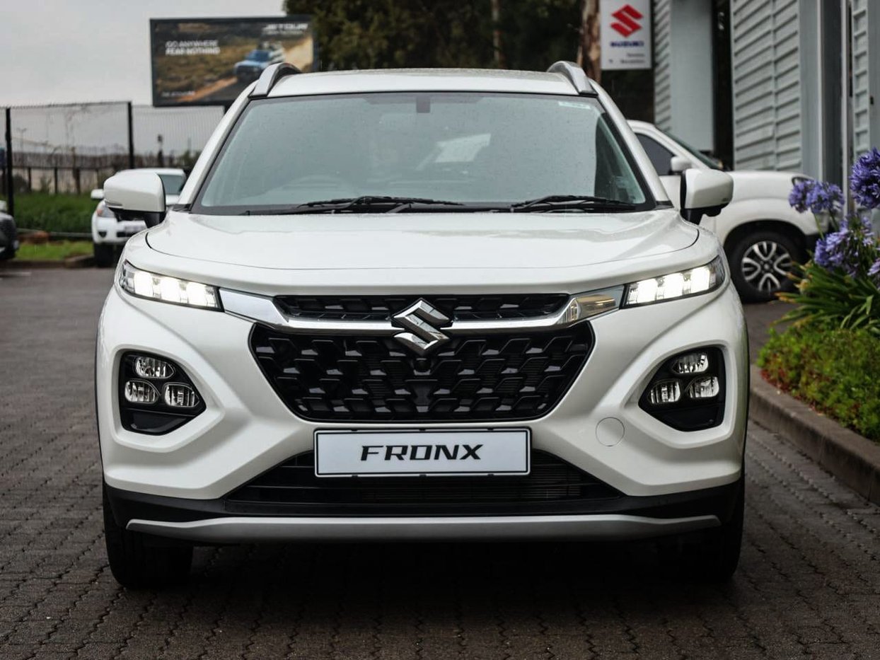 2026 Suzuki Fronx 1.5 GLX Auto Q2FyTGlzdGluZzo1ODE3MDk R368900