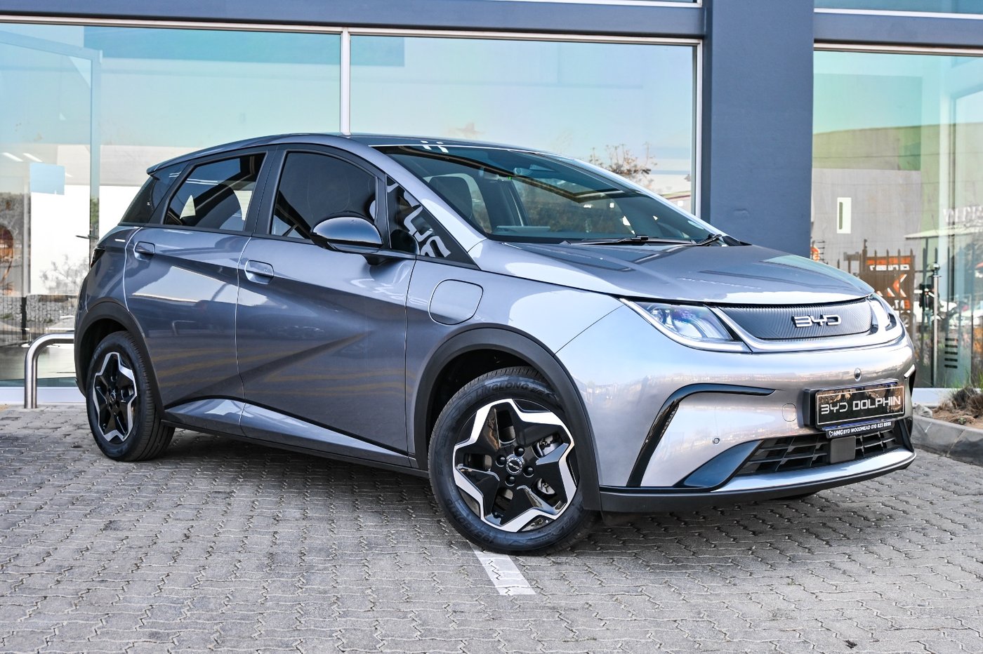 2024-UrbanGrey-BYD-Dolphin-