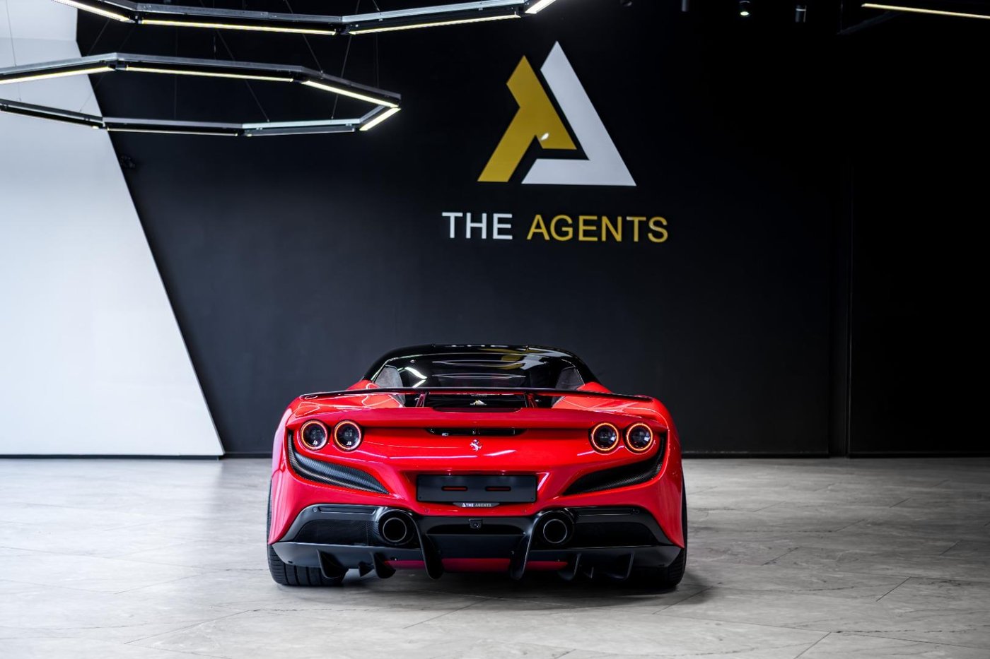 2022 Ferrari F8 Tributo Q2FyTGlzdGluZzo1ODQ5ODI R9799900 | Avo Auto
