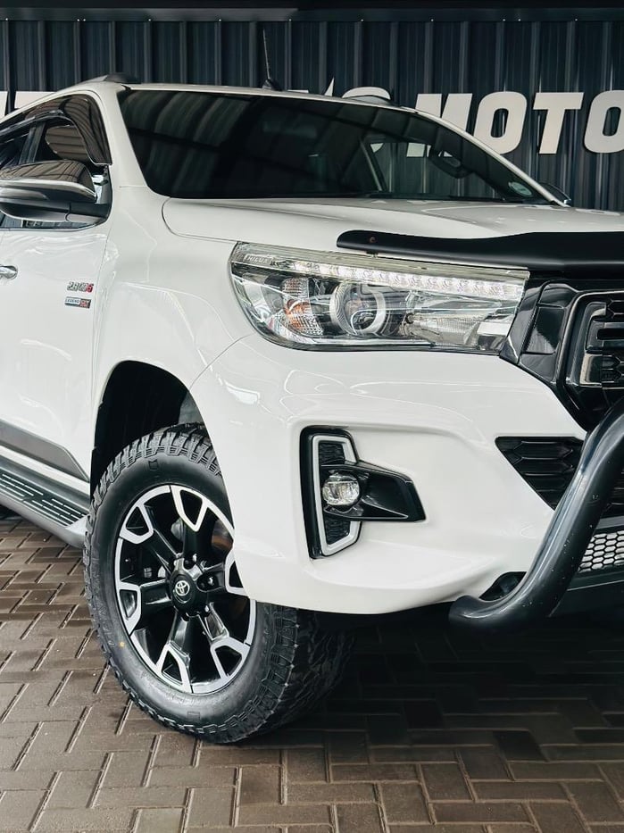 2020 Toyota Hilux 2.8 GD-6 Raider Double Cab Auto 4x4