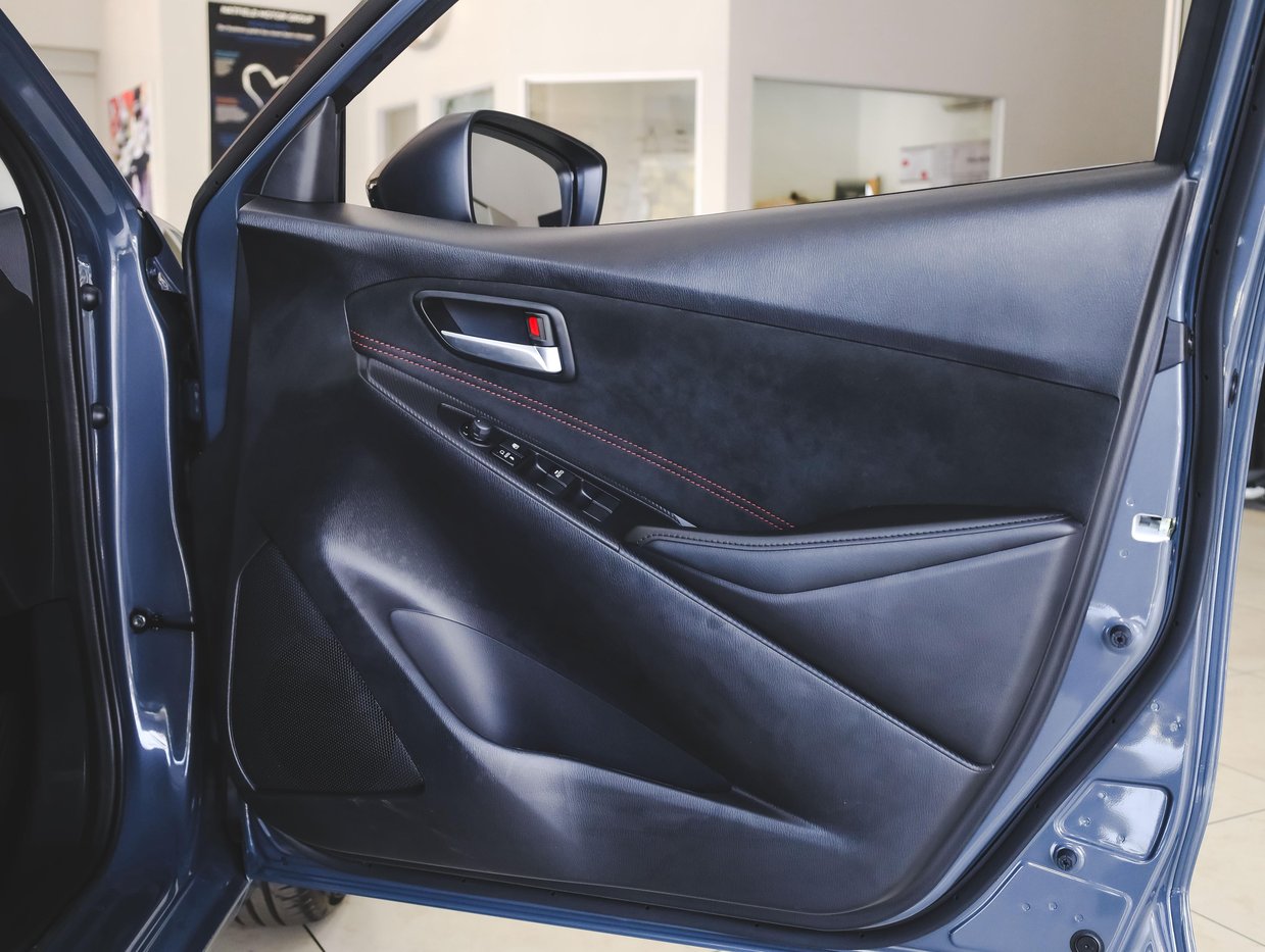2026 Mazda 2 1.5 Individual 5 Door Auto Q2FyTGlzdGluZzo2MDc2MDY