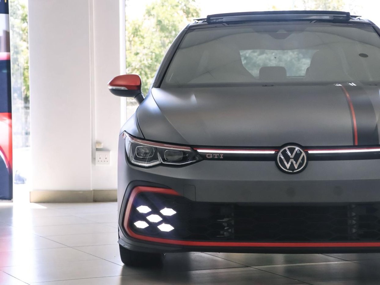 2022 Volkswagen VW Golf 8 GTi 2.0 TSi DSG Q2FyTGlzdGluZzo2MDk5MzA
