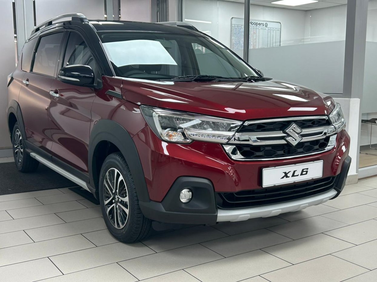 2026-REDBLACK-Suzuki-XL6-15-