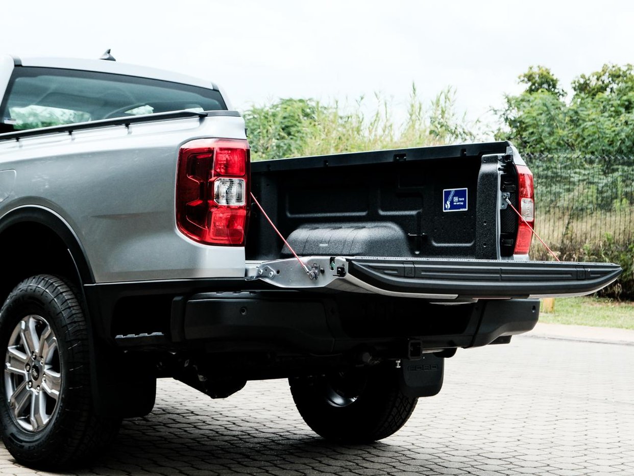 2026 Ford Ranger 2.0D XL HR Super Cab Auto Q2FyTGlzdGluZzo2MzExNTE ...