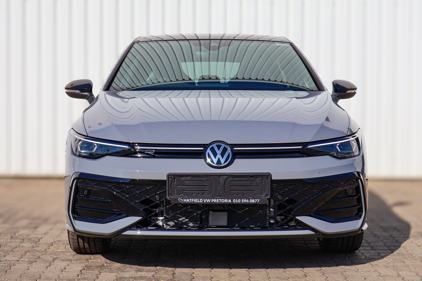 2026 Volkswagen VW Golf 8 1.4 TSi R-Line Plus Q2FyTGlzdGluZzo2MjU1ODg ...