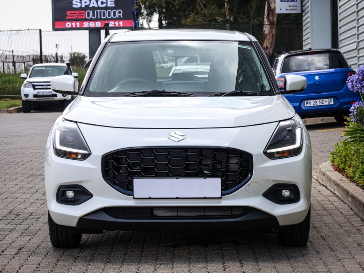 2026-ArticWhite-Suzuki-Swift-