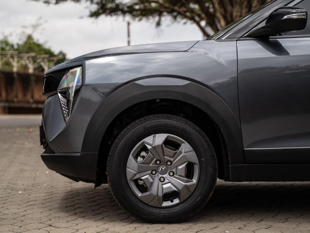 2026 Mahindra XUV 3XO 1.2T MX2 Q2FyTGlzdGluZzo2MzY2OTU R254999 | Avo Auto