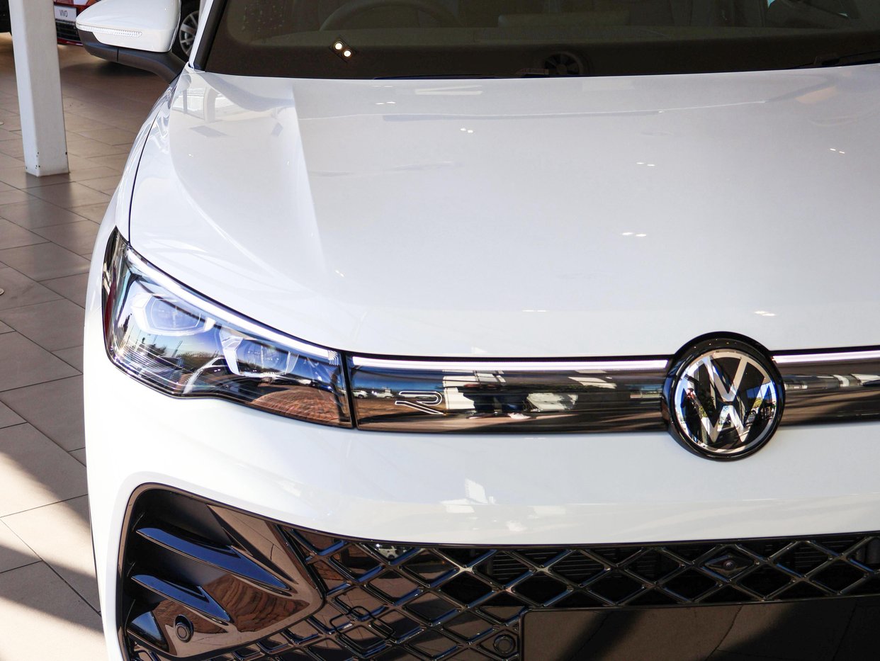 2026 Volkswagen VW Tiguan 2.0 TSi R-Line 4Motion DSG ...