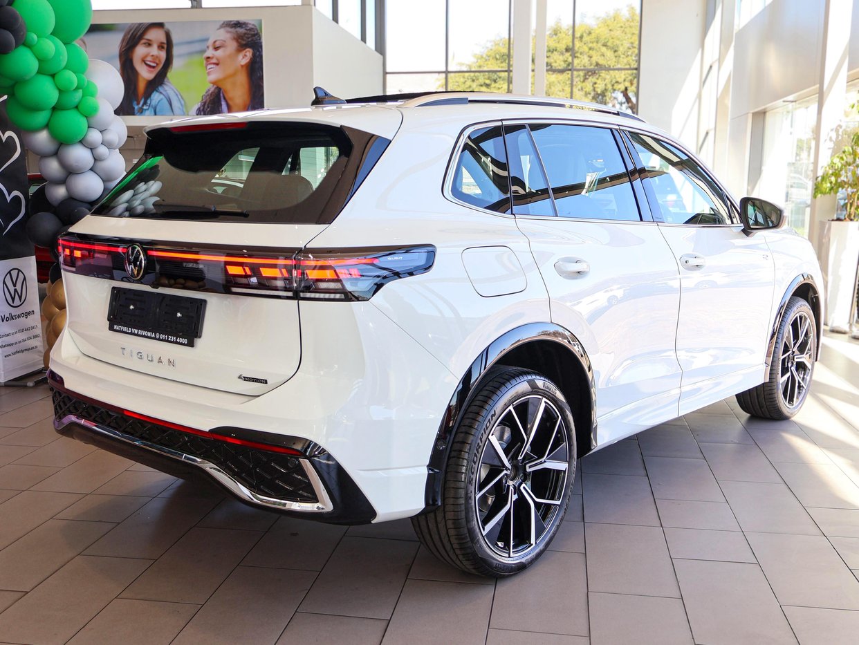 2026 Volkswagen VW Tiguan 2.0 TSi R-Line 4Motion DSG ...