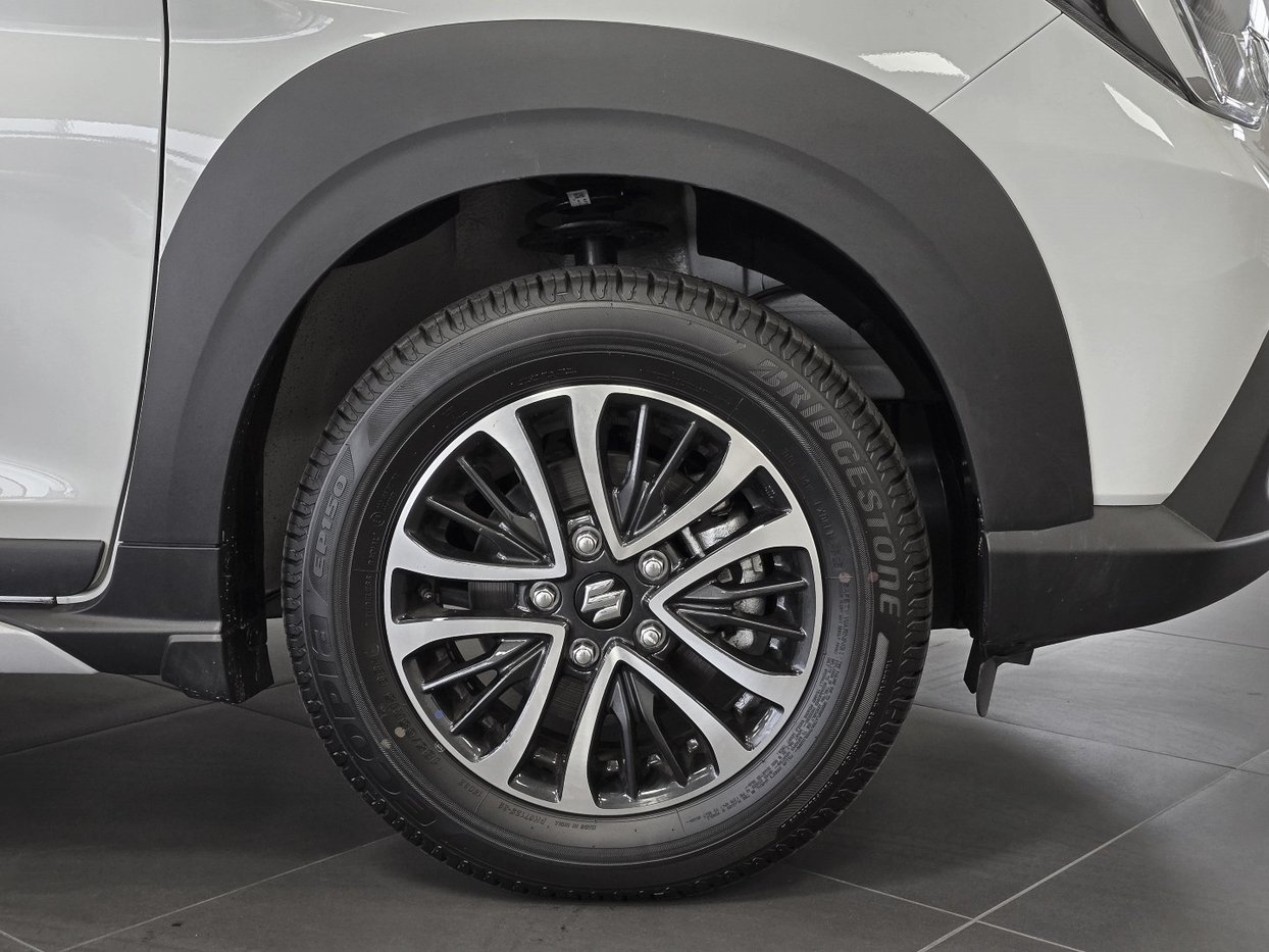 2026 Suzuki XL6 1.5 GL Q2FyTGlzdGluZzo2OTUzODY R357900 | Avo Auto