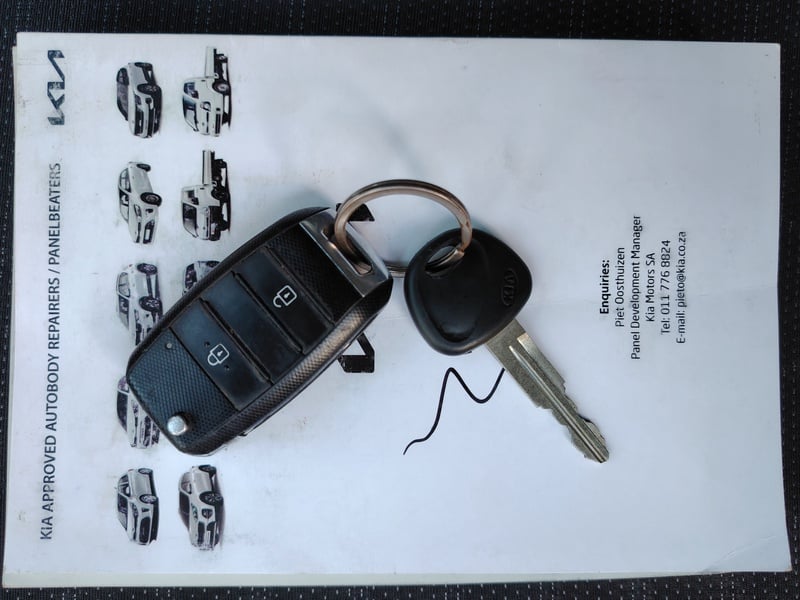 2022 Kia K 2700 Workhorse Dropside Q2FyTGlzdGluZzo2ODQxNjA R289950