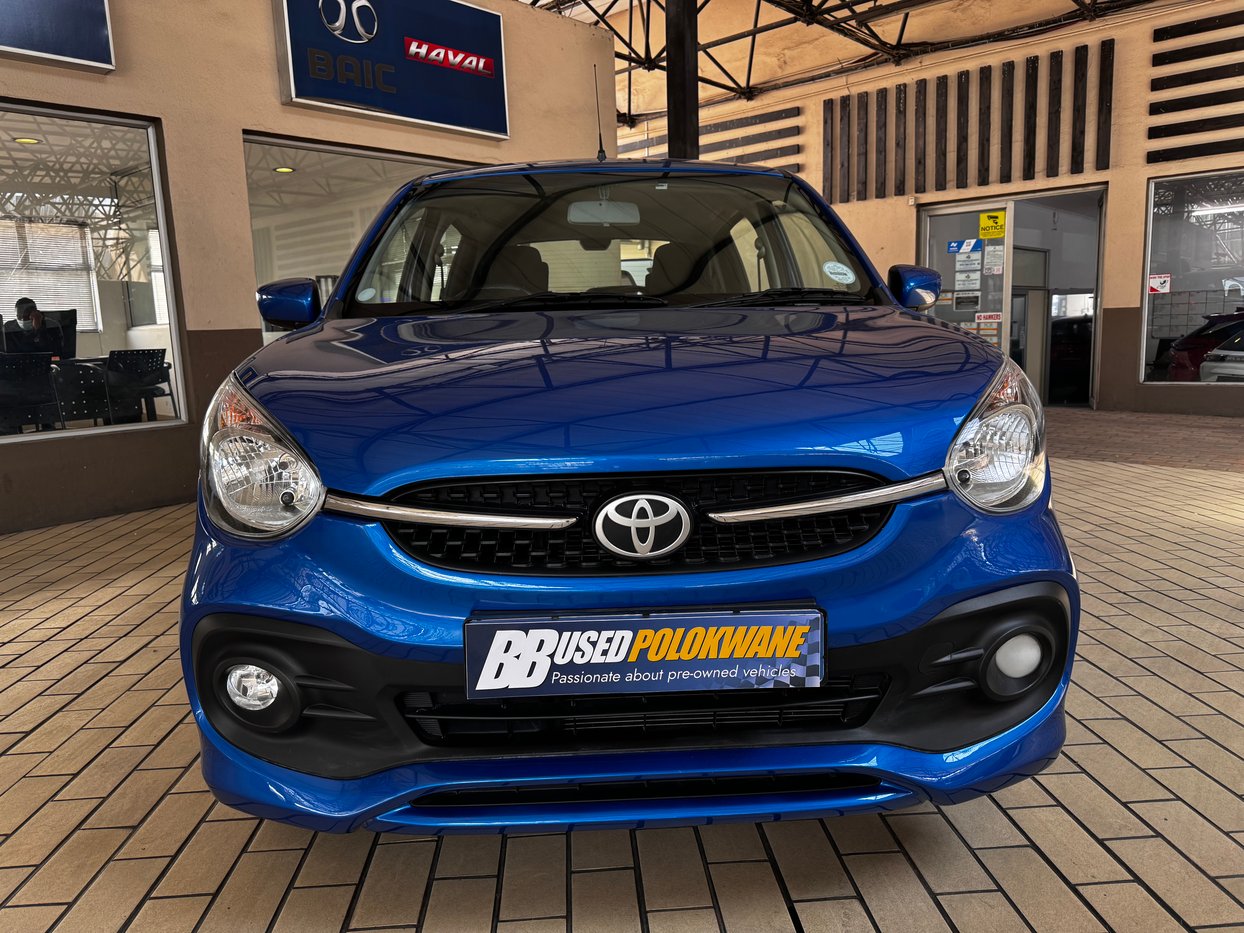 2024 Toyota Vitz 1.0 XR Q2FyTGlzdGluZzo1NDI5MDg R185900 | Avo Auto