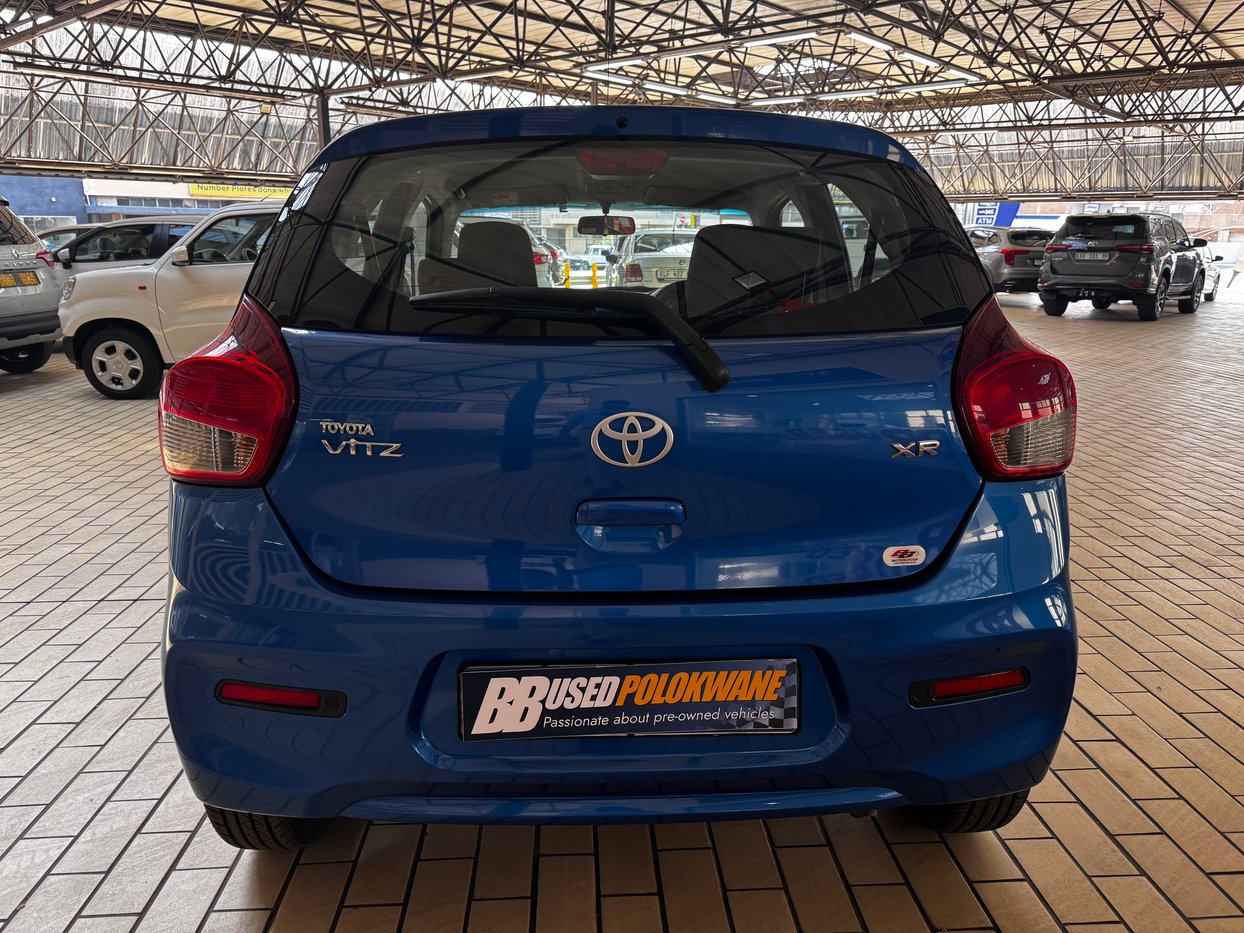 2024 Toyota Vitz 1.0 XR Q2FyTGlzdGluZzo1NDI5MDg R185900 | Avo Auto