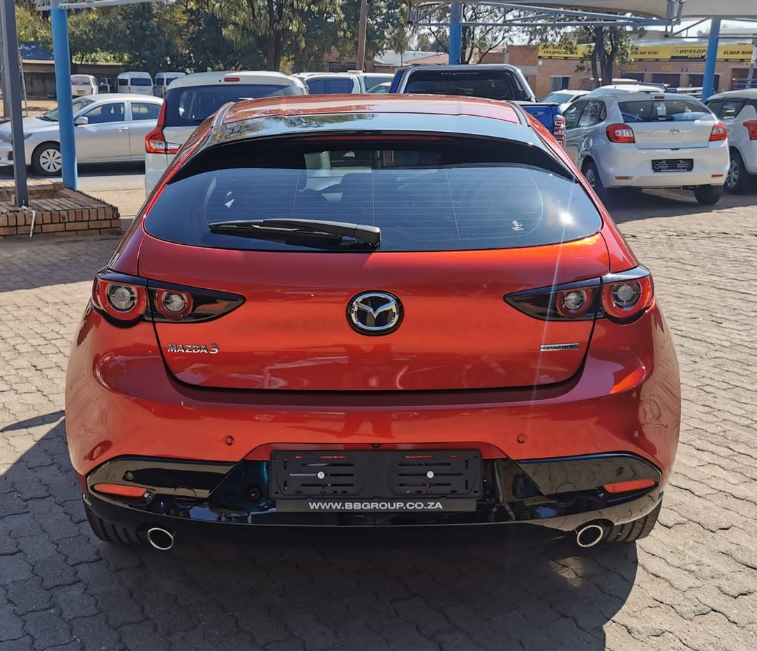 2026 Mazda 3 1.5 Dynamic Hatch Auto 5 Door Q2FyTGlzdGluZzozNjgxNDg ...