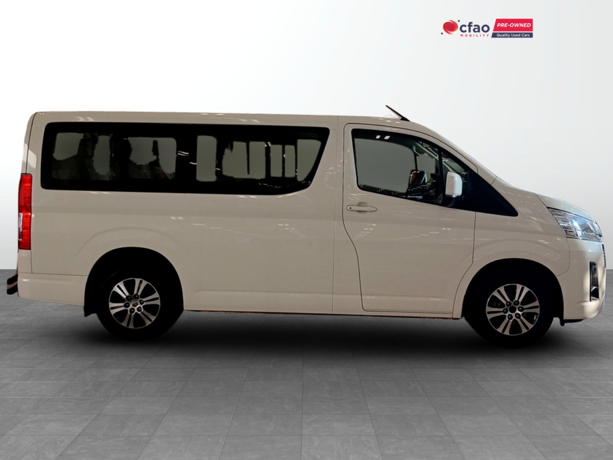2023 Toyota Quantum 2.8 GL 11 Seater Q2FyTGlzdGluZzo0ODI1NTE R629900 ...
