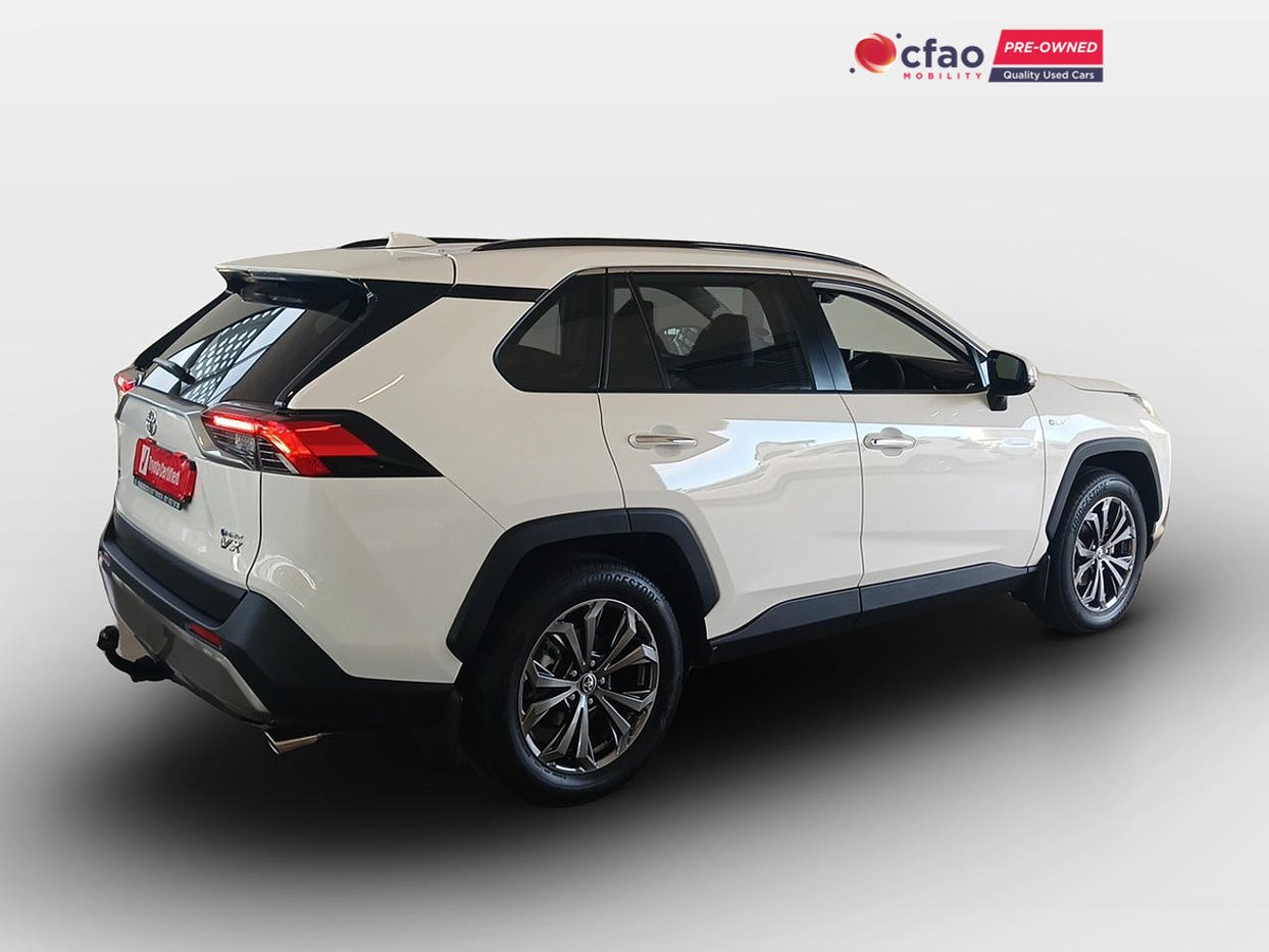 2025 Toyota Rav4 2.5 VX Hybrid CVT E-Four Q2FyTGlzdGluZzo0ODAzNTM R799995 |  Avo Auto, image size:1244x933