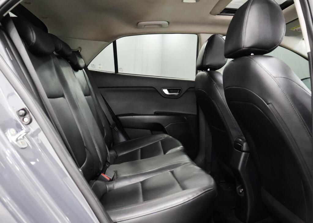 2021 Kia Rio VI 1.4 TEC 5 Door Auto Q2FyTGlzdGluZzoyNjY1NDE